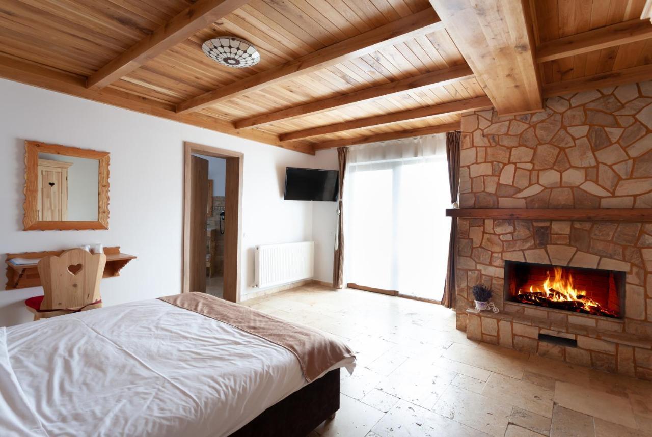 Casa Belcin Spa&Retreat Busteni Exterior photo